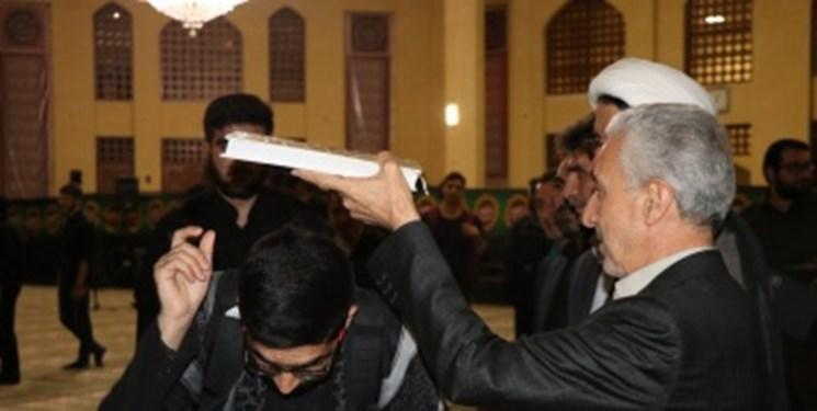 امیدوارم چراغ راه امام حسین (ع) راهنمای تمام مسلمانان و جوانان امیدوارم چراغ راه امام حسین (ع) راهنمای تمام مسلمانان و جوانان باشد