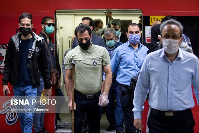 نبود الگوسازی های مناسب اجتماعی عامل ماسک نزدن افراد است نبود الگوسازی های مناسب اجتماعی عامل ماسک نزدن افراد است