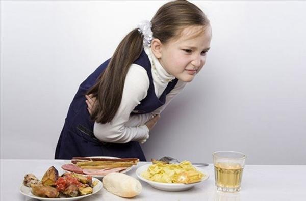 4 راهکار مفید برای هضم سریع غذا 4 راهکار مفید برای هضم سریع غذا