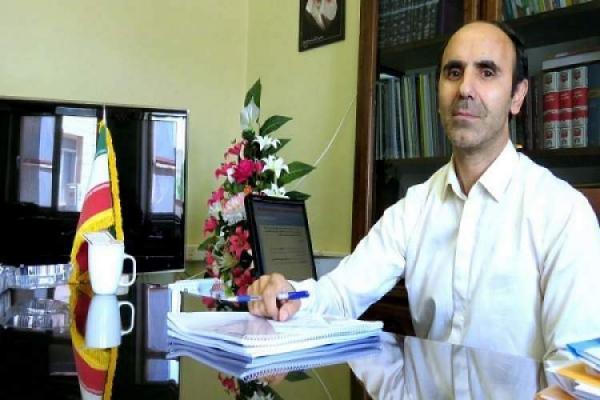 چهارمین دوره انتخاب کتاب سال استان آذربایجان غربی برگزار چهارمین دوره انتخاب کتاب سال استان آذربایجان غربی برگزار می شود