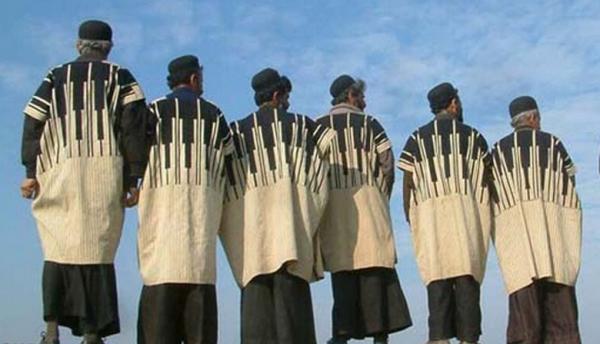 بالاپوش مردانه ای که بین اقوام ایرانی مشترک است