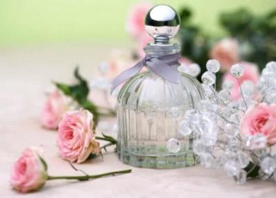 با این دو ماده خانگی عطر مخصوص خودتان را تهیه کنید