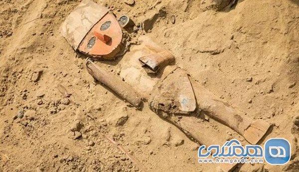 یک مجسمه چوبی قدیمی در شهر چان چان پرو کشف شد