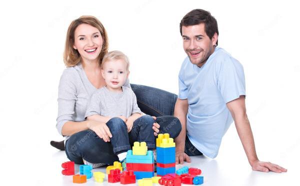 اهمیت توجه پدر و مادر، به بازی بچه ها