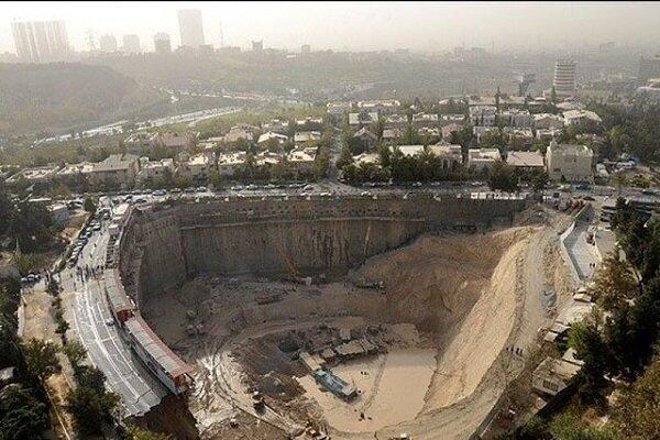 تبدیل شن چاله های تهران به منطقه ویژه گردشگری ، آبشار و دریاچه تا ساخت هتل روی دیواره شن چاله ها
